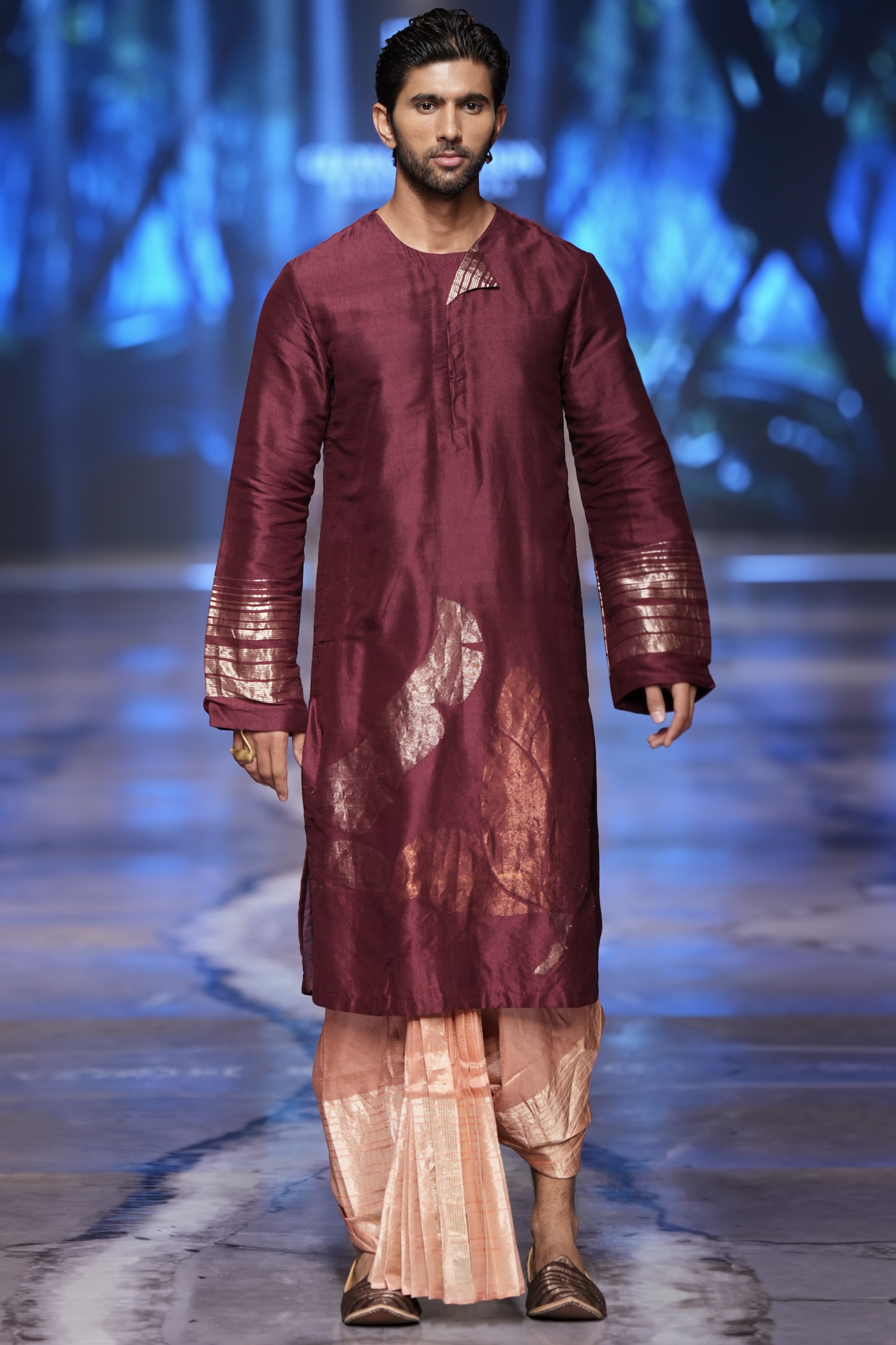 Handwoven Jamdani Silk Kurta