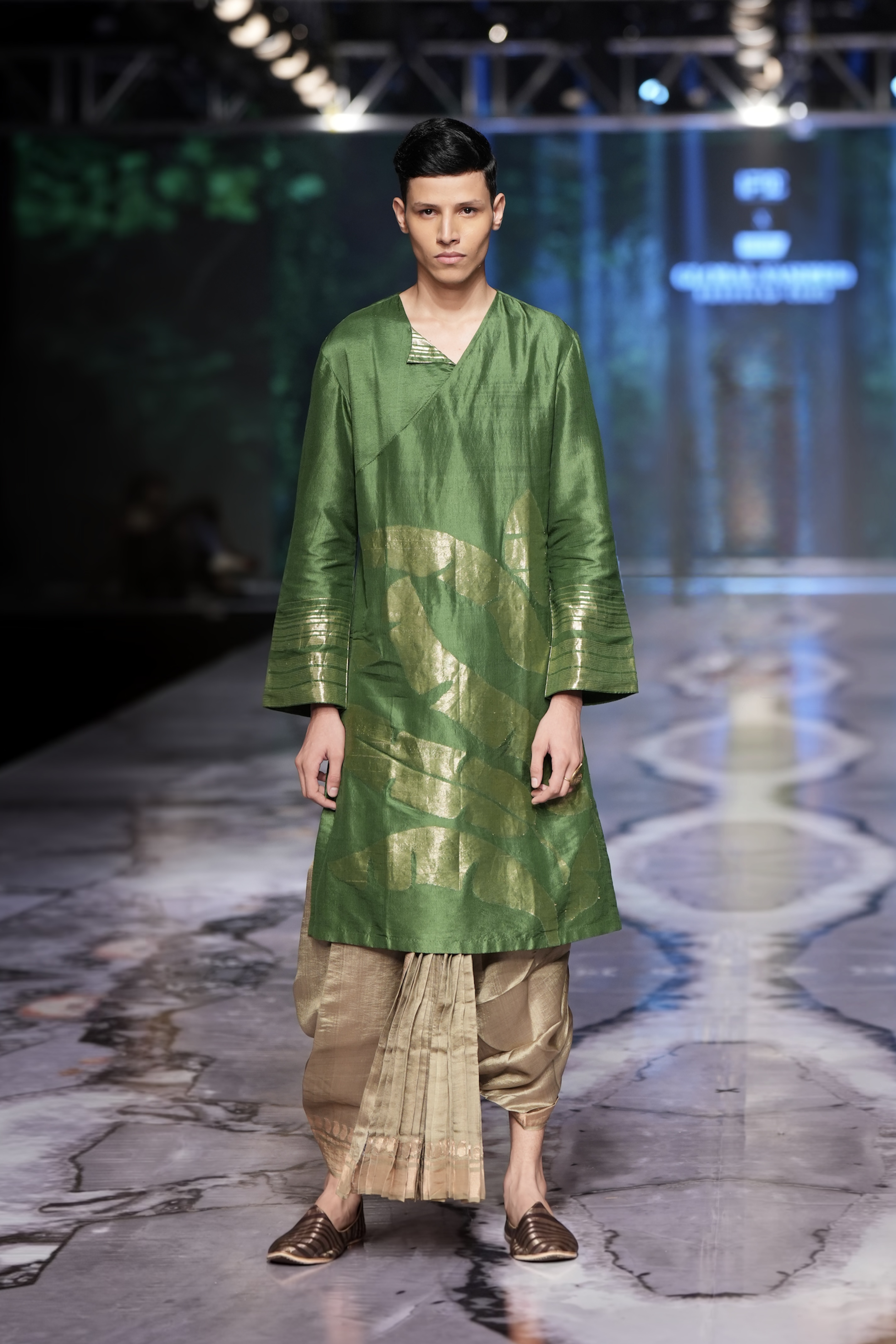 Handwoven Jamdani Silk Kurta