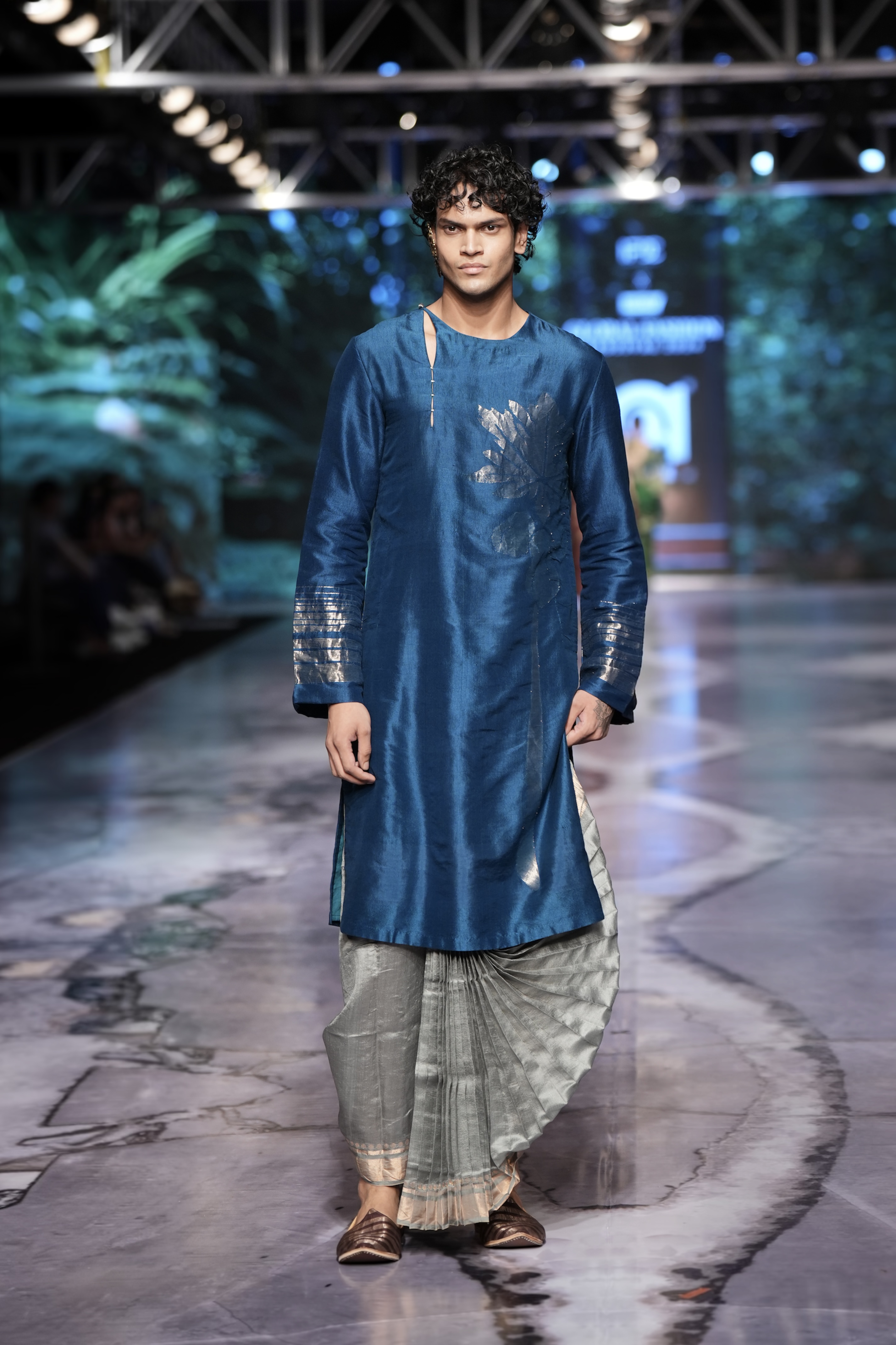 Handwoven Jamdani Silk Kurta