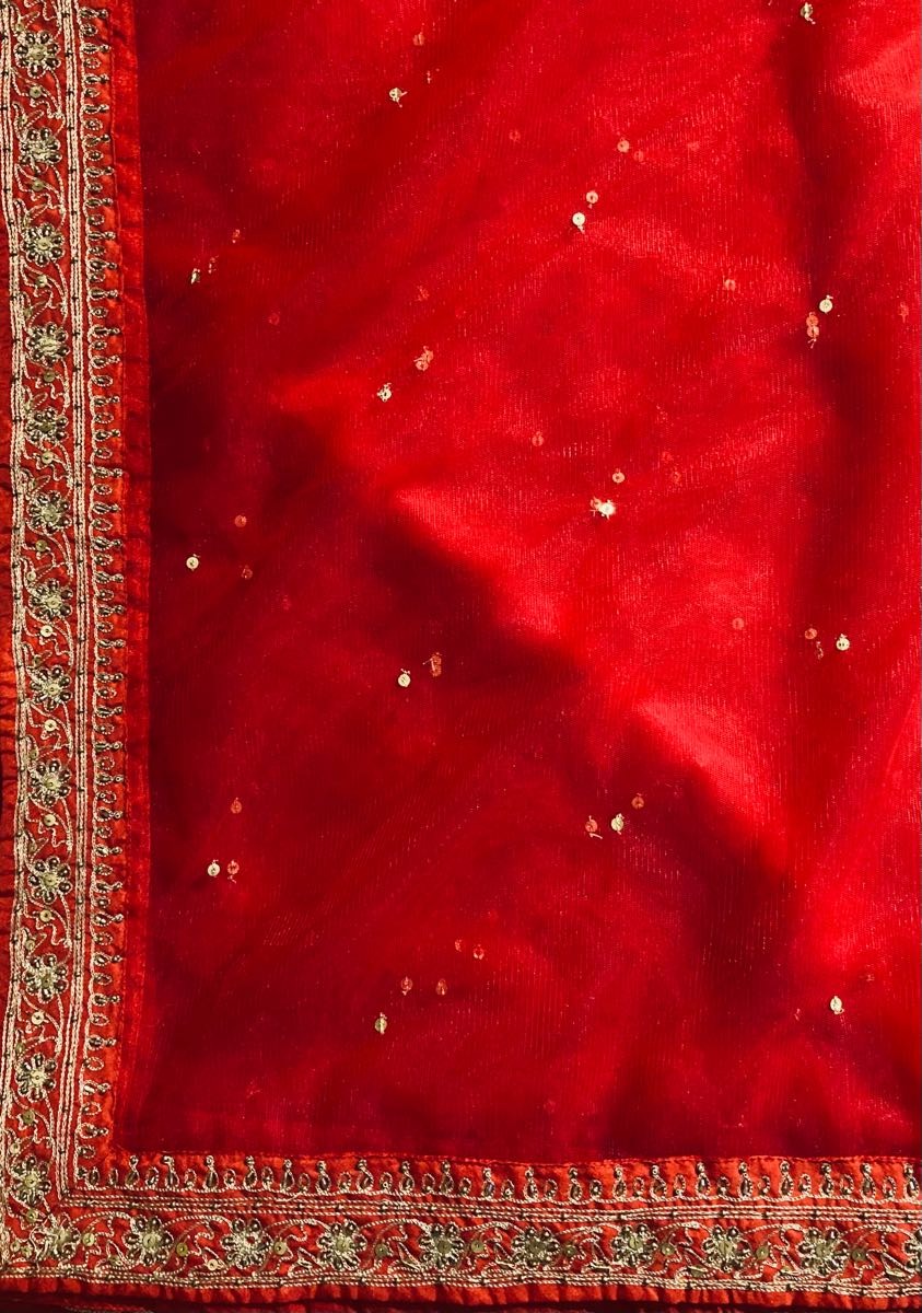 Handcrafted Organza Veil With Embroidery